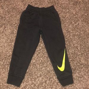 Nike joggers